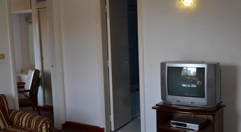 Beirut Hotel Kairo Exteriör bild